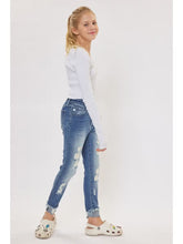 Load image into Gallery viewer, Kan Can Distressed Jeans
