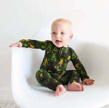 Load image into Gallery viewer, Crew Soldiers Zip Sleeper