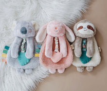 Load image into Gallery viewer, Itzy Lovey Sloth